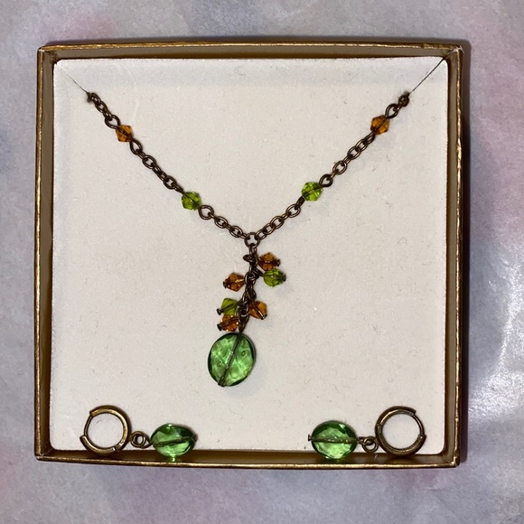 Jewelry Set - Picture 3 of 3